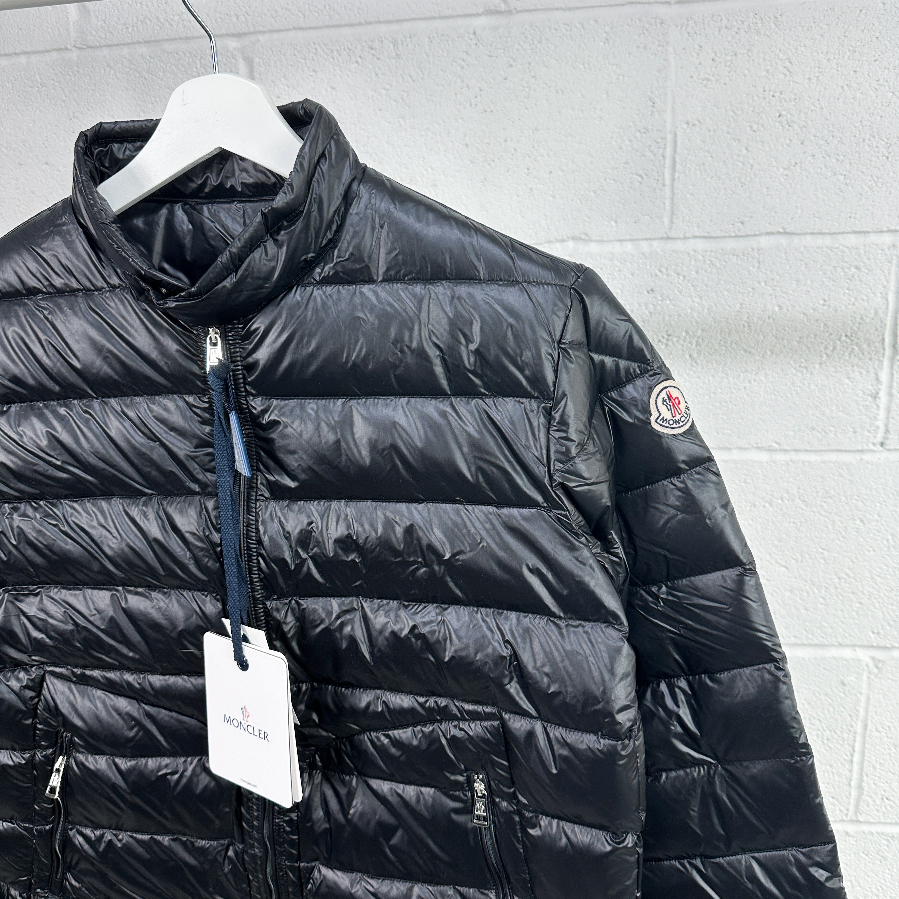 Moncler Acorus Jacket - Black