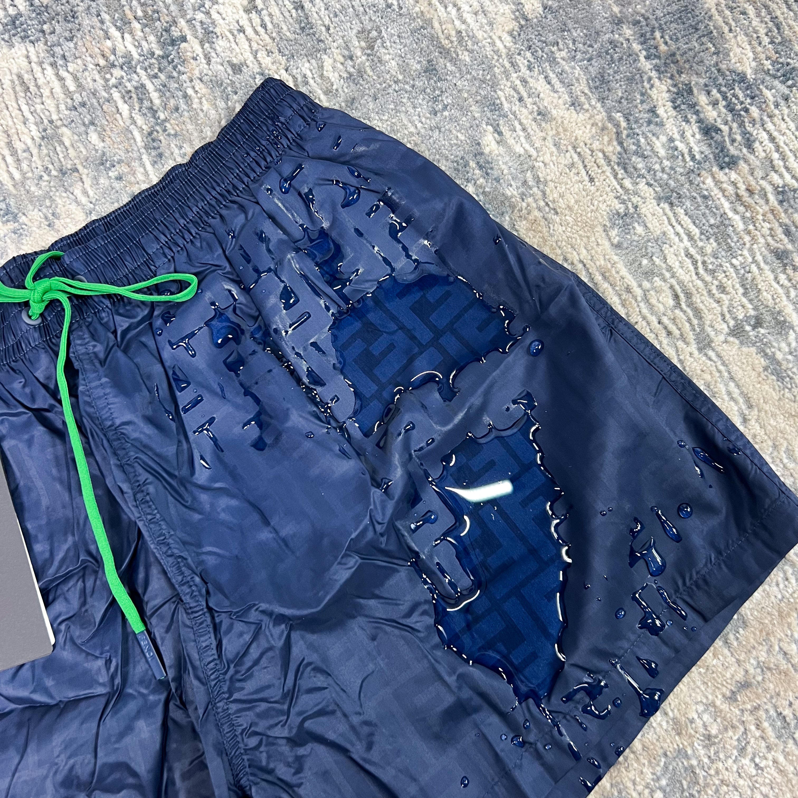 Fendi FF Water Reactive Swimshorts - Navy