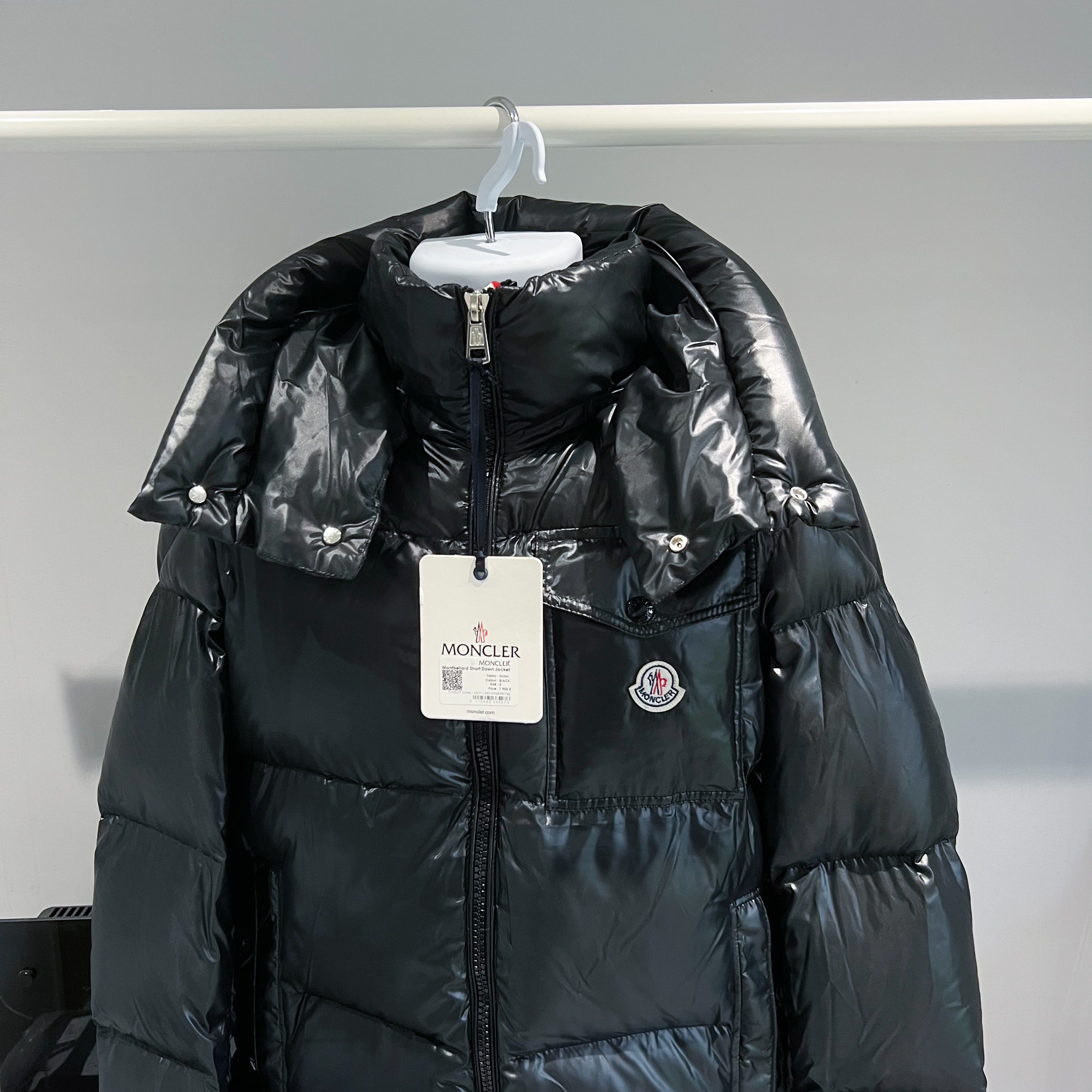 Moncler Montbeliard Jacket - Black