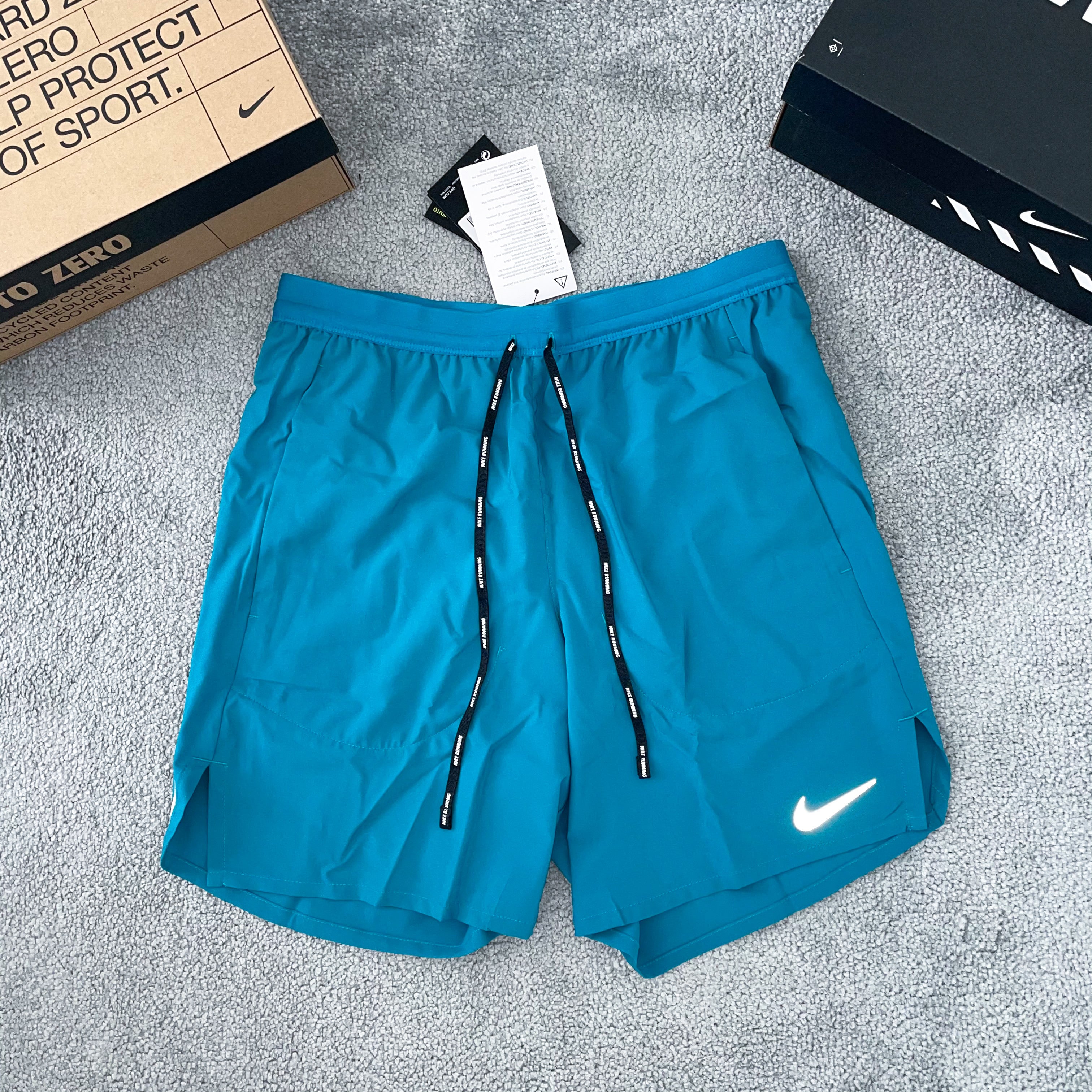 Nike Flex Stride Shorts - Aqua