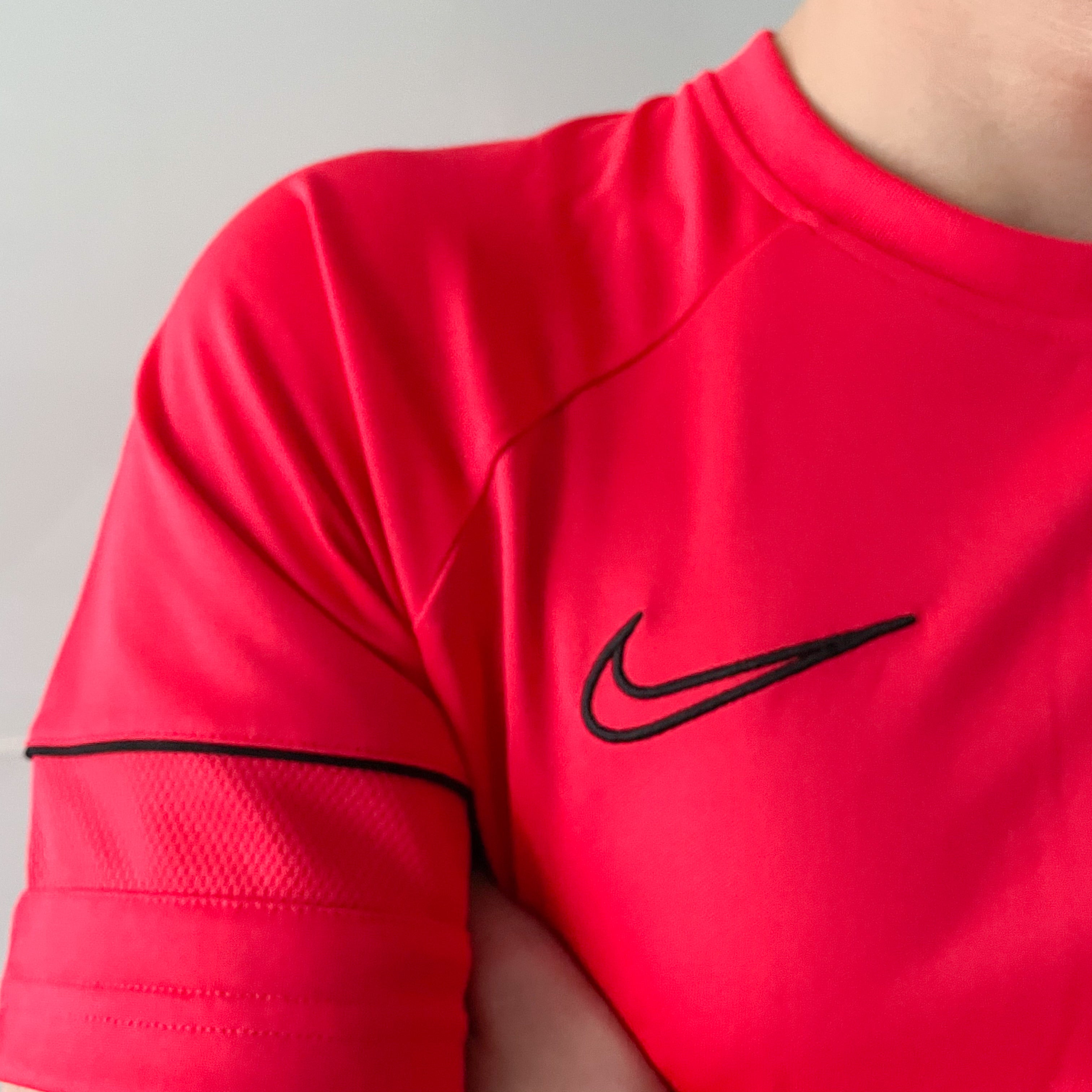 Nike Dri-Fit Pro Tee - Red