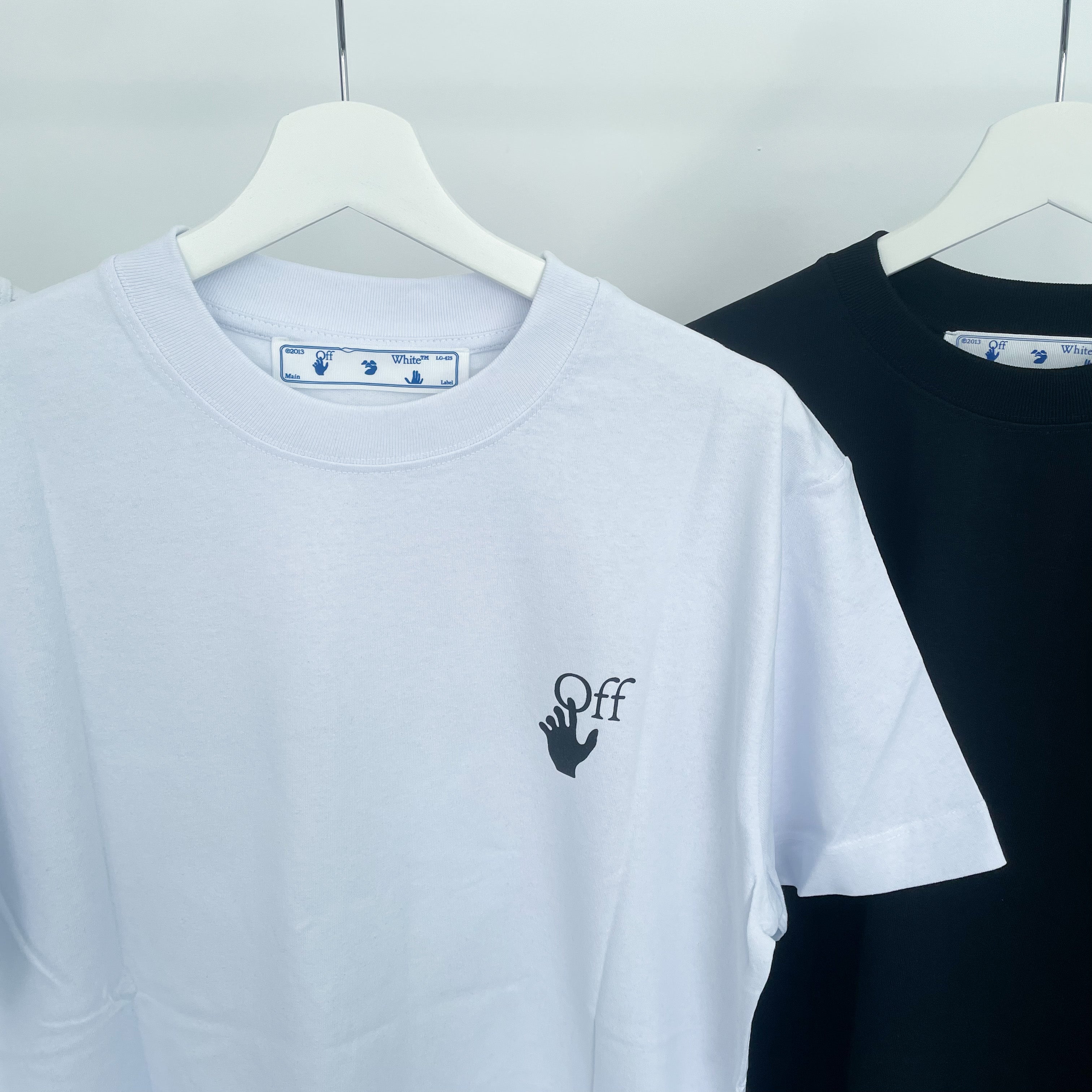 Off-White Marker Arrow Tee - White