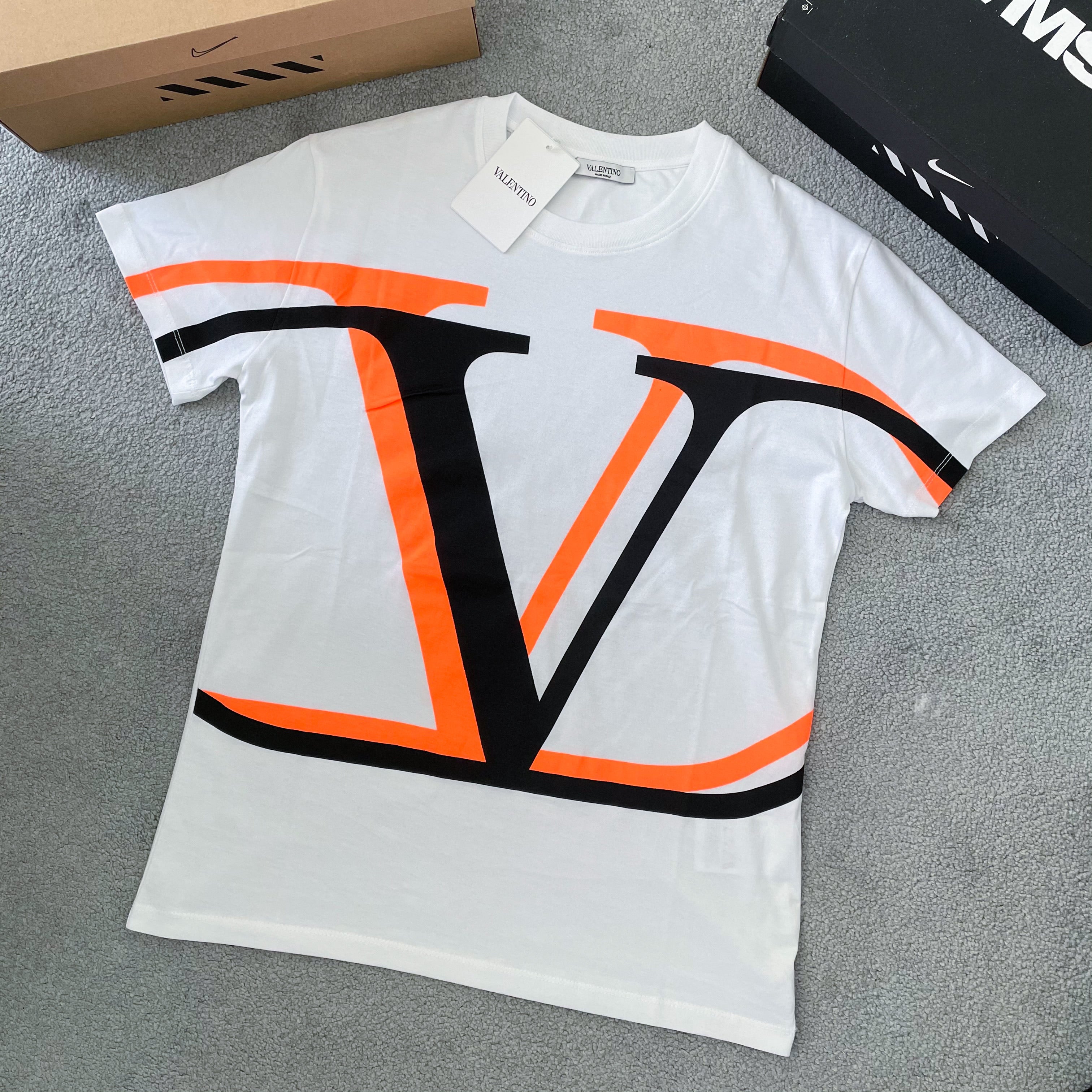Valentino V Logo Tee - White / Orange