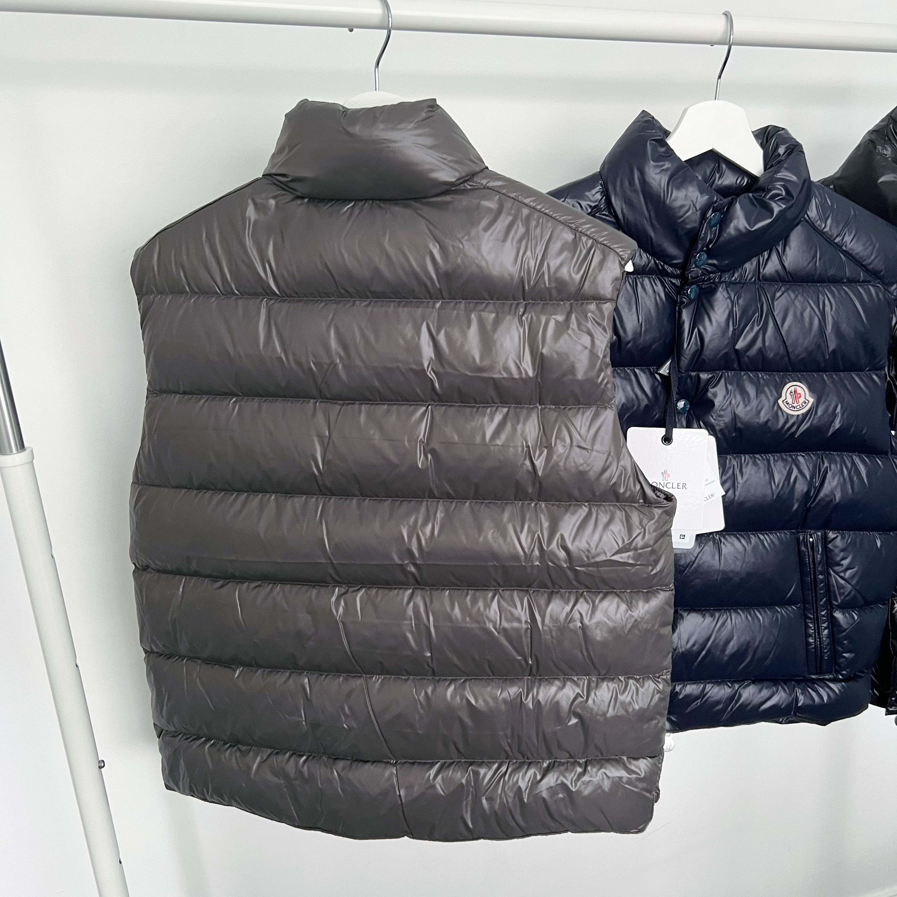 Moncler Tib Quilted Shell Gilet - Gray