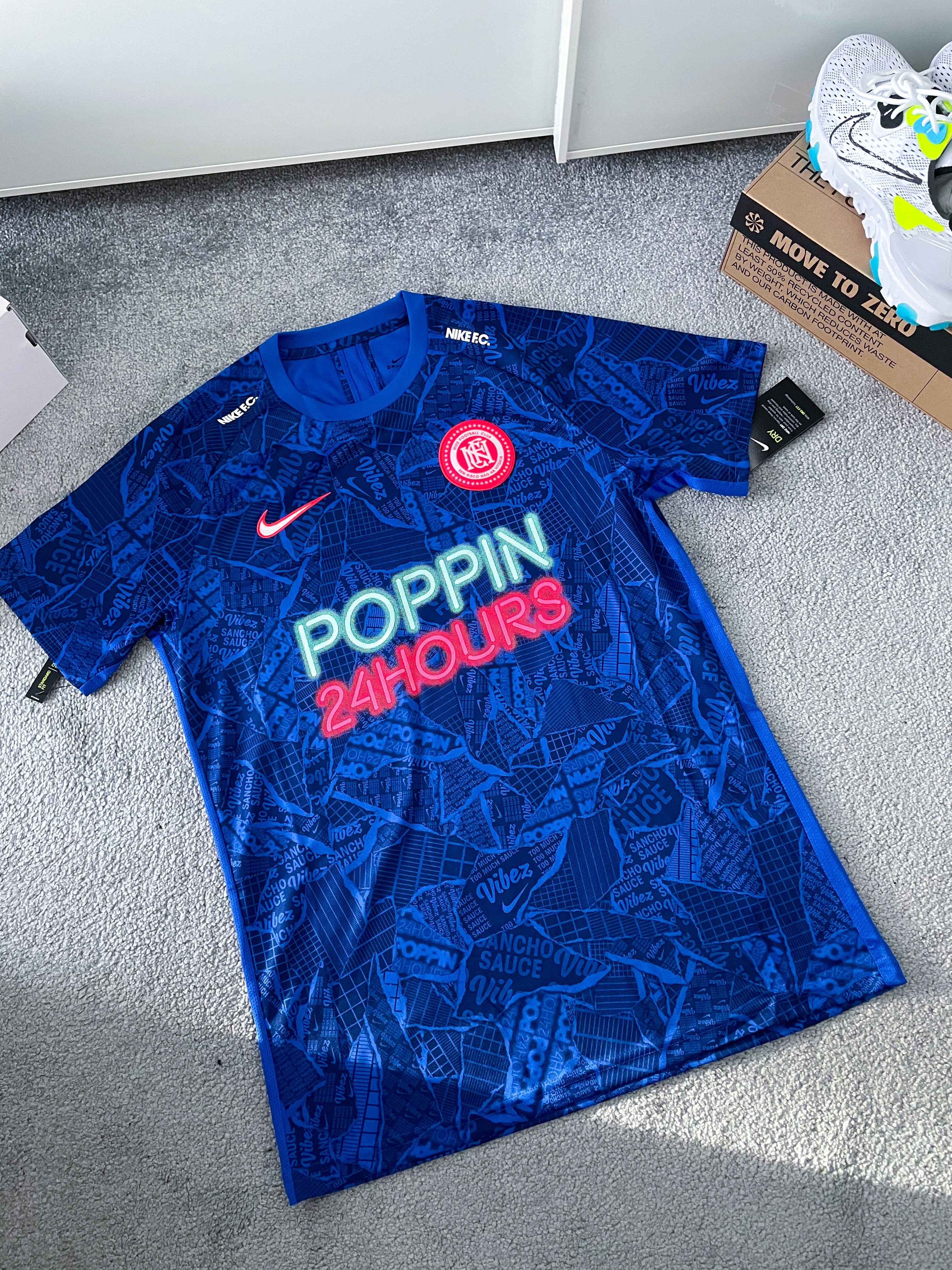 Nike F.C Neon Tee