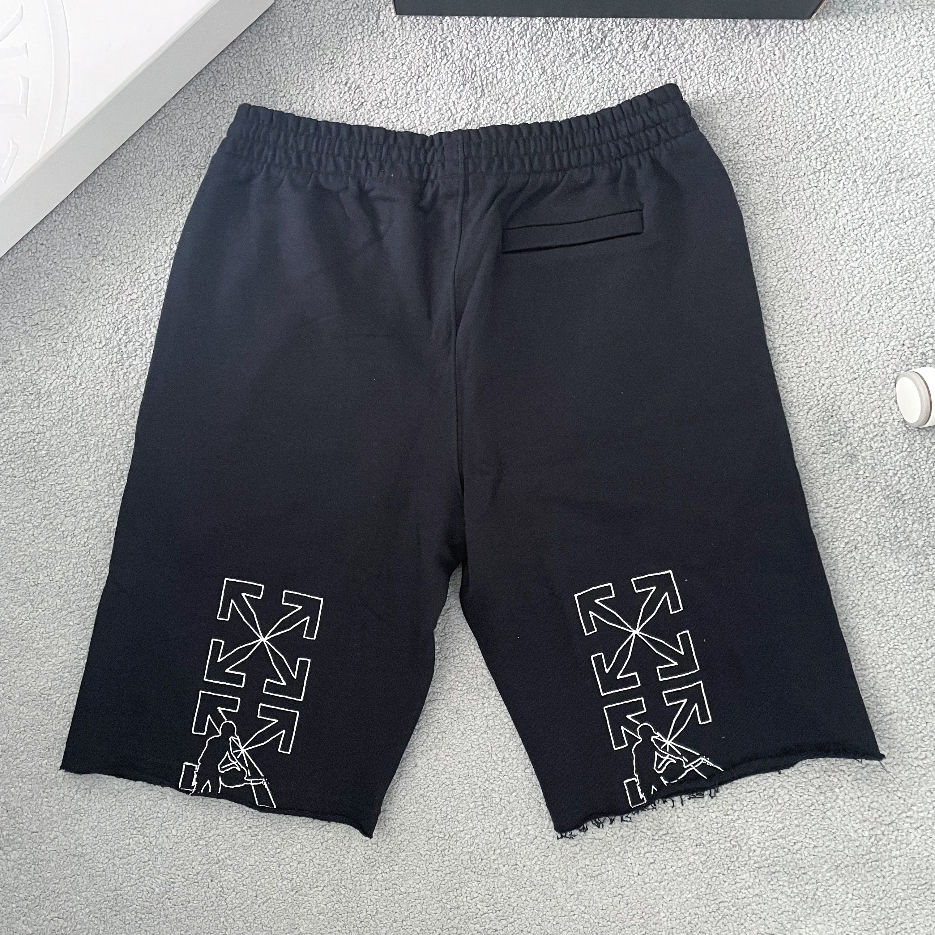 Off-White Stencil Arrows Shorts