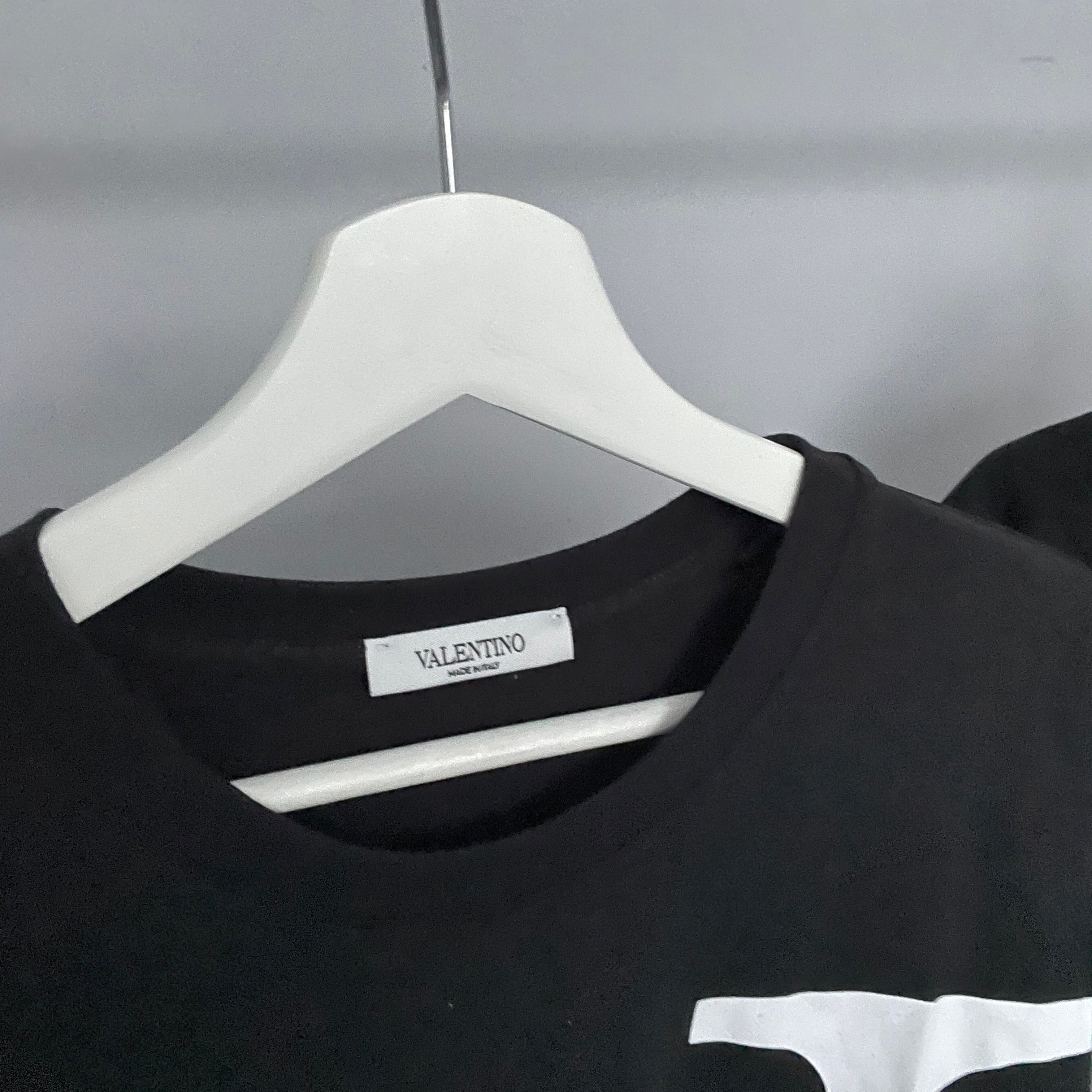 Valentino V Logo Tee